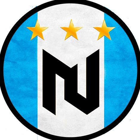 Escudo de NÚMANA con tres estrellas doradas
